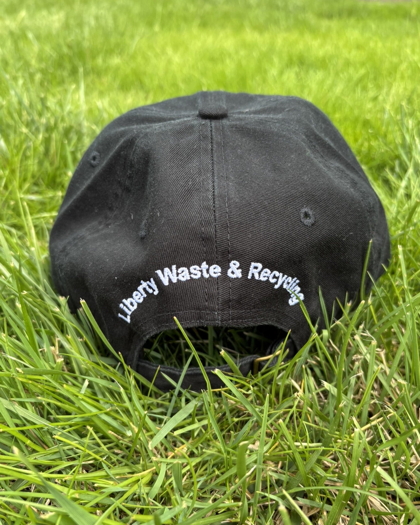 Mazza Tree Black Hat